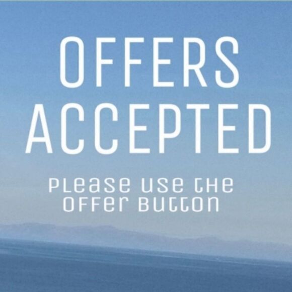 $5 Item! NWT Parrton Floral Embroidery Drop Shoulder Sweatshirt - Picture 8 of 13